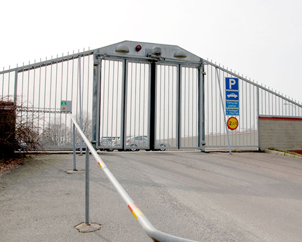 Motordriven vikgrind, AJAB Smide AB